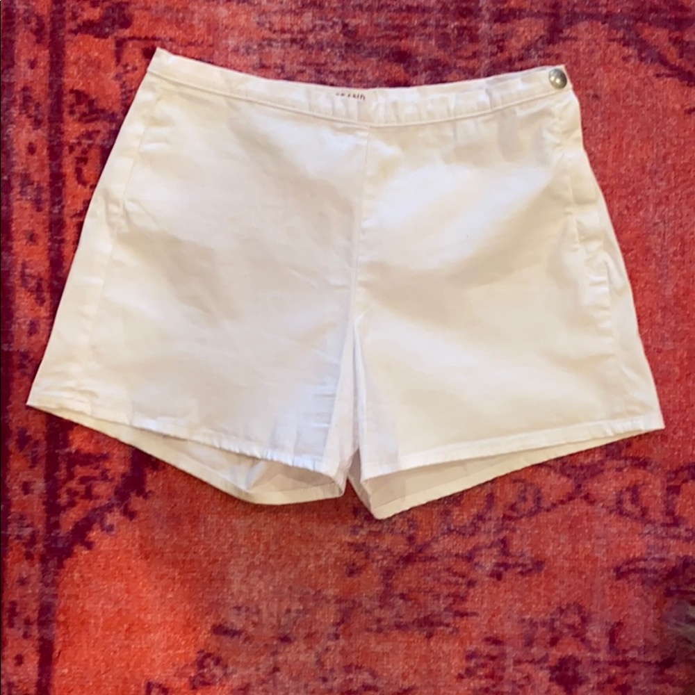 EUC J Brand shorts